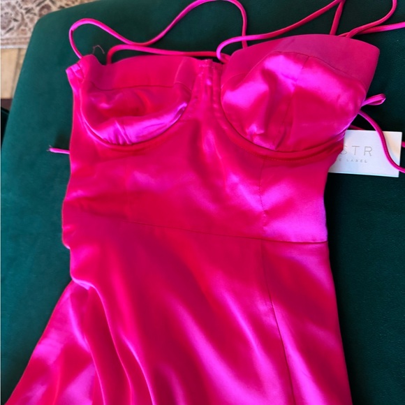 New with tags - Picture 4 of 5